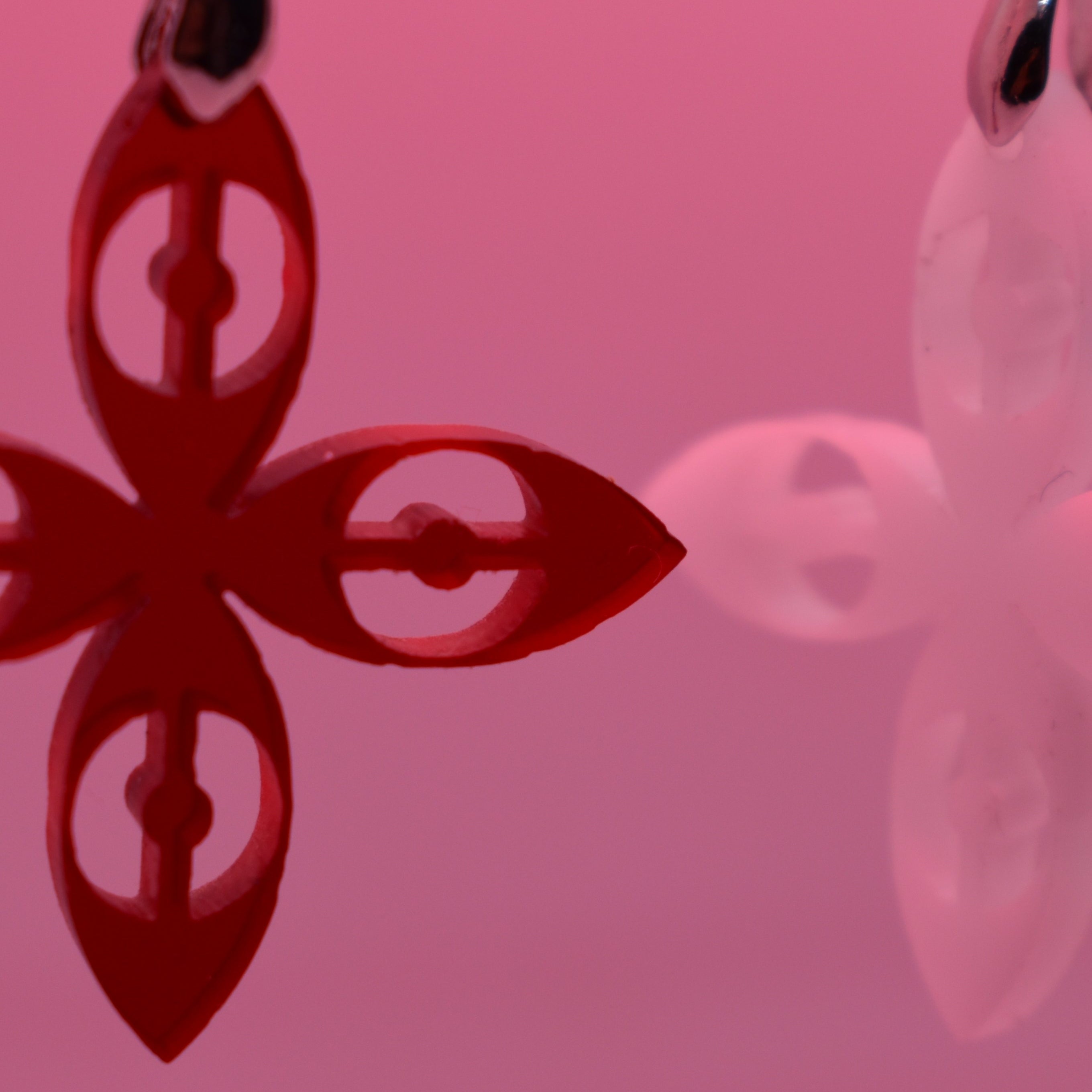 PLEXIS BLOSSOM EARRINGS