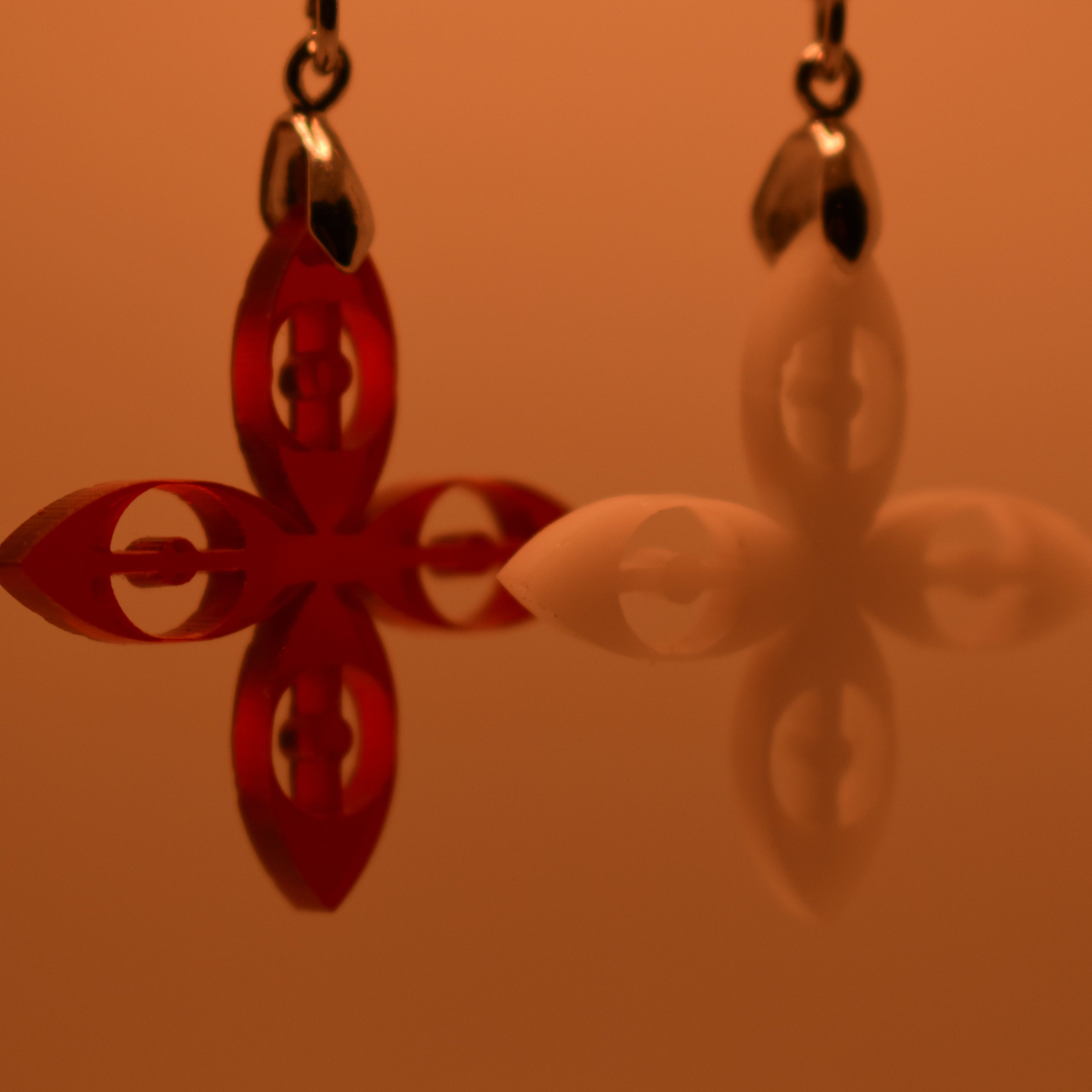 PLEXIS BLOSSOM EARRINGS