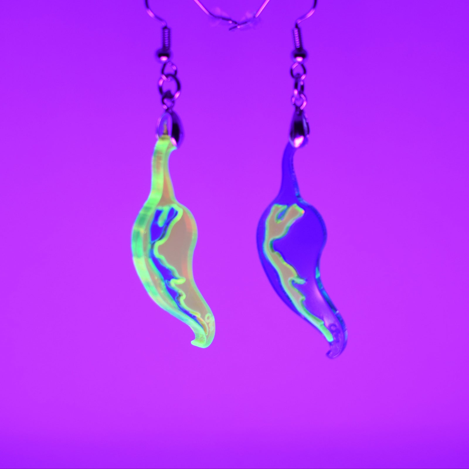 LUCKY CHILI EARRINGS
