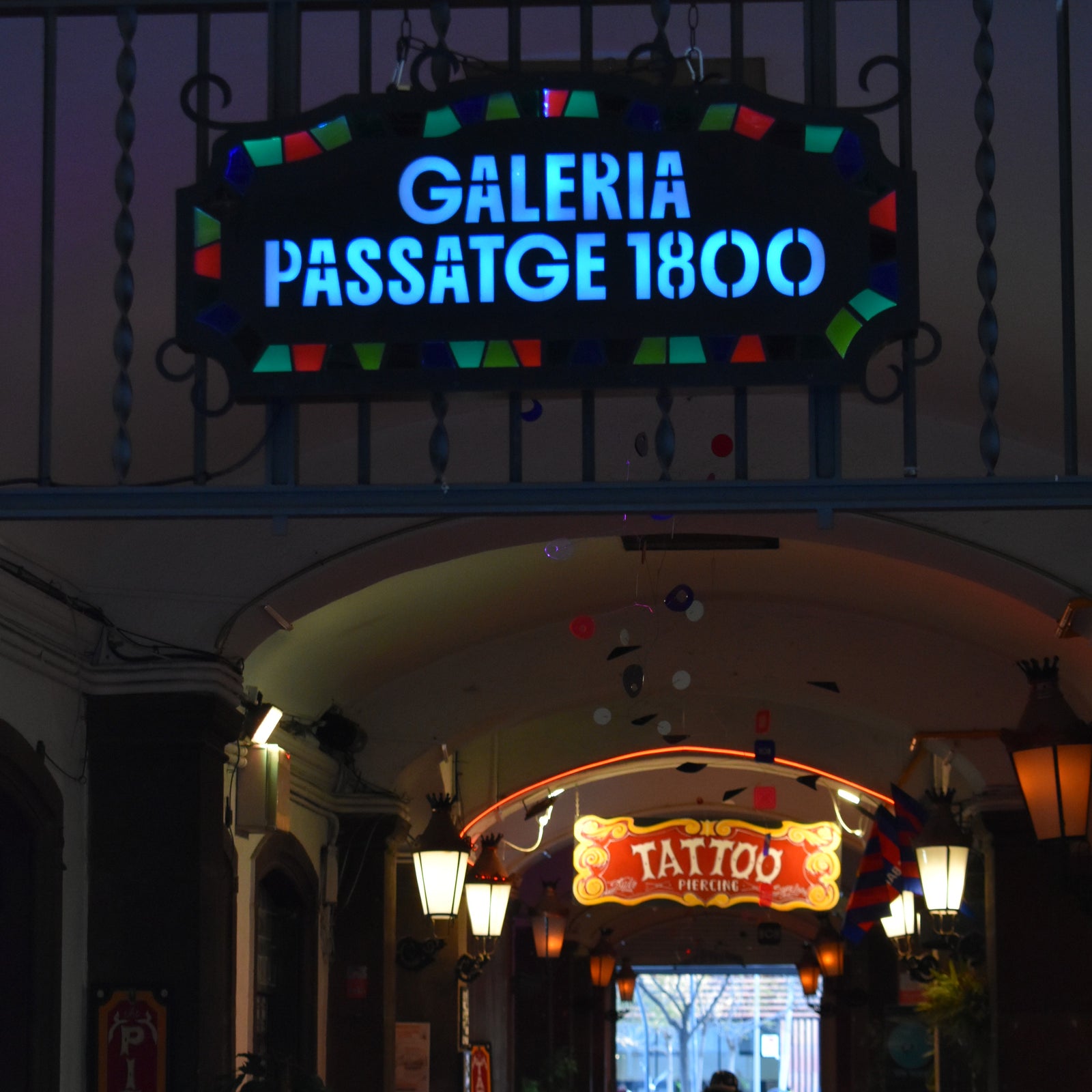 BOQUERIA LIGHT SIGN
